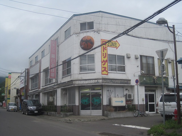 f0202703_0205313.jpg