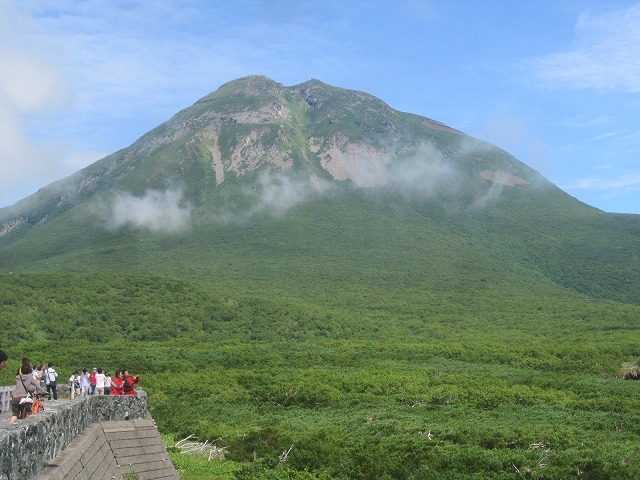 f0202703_0374590.jpg