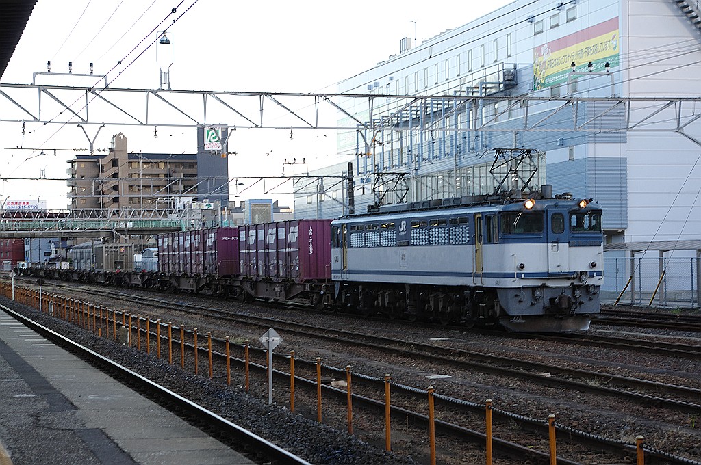 f0203926_22475821.jpg