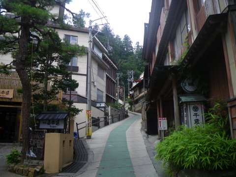 f0046250_2351571.jpg