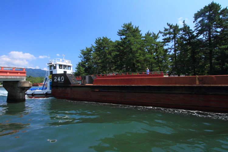 e0051888_1232215.jpg