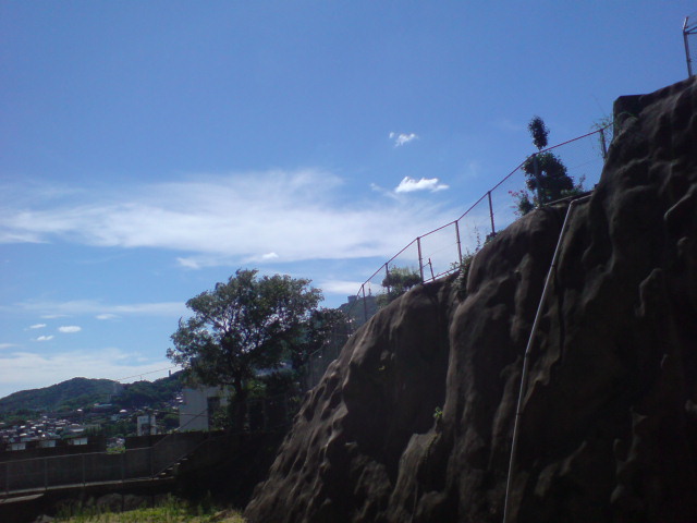 b0009103_0231368.jpg