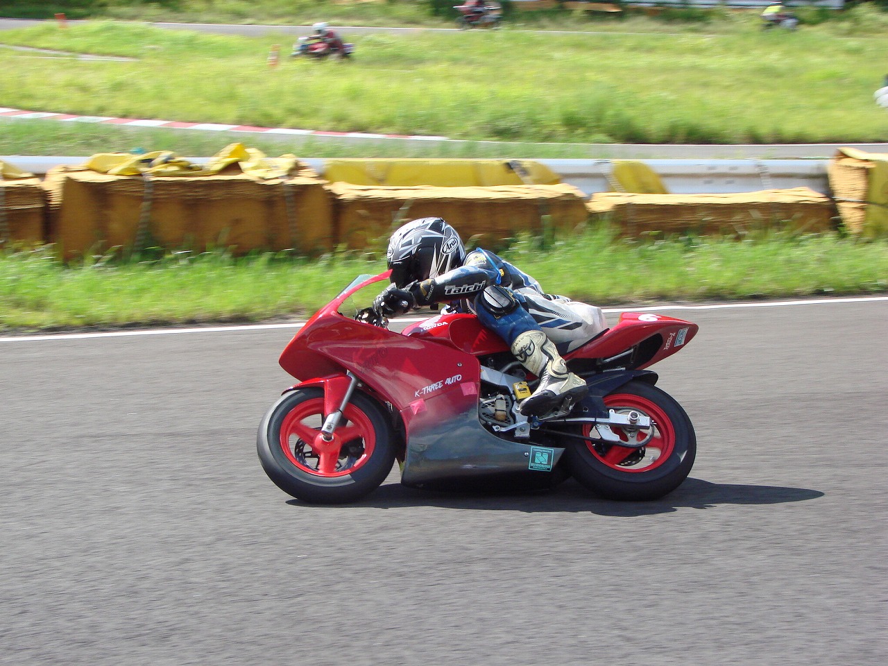 d0234851_014297.jpg