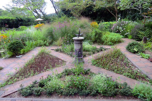 f0176458_1395350.jpg