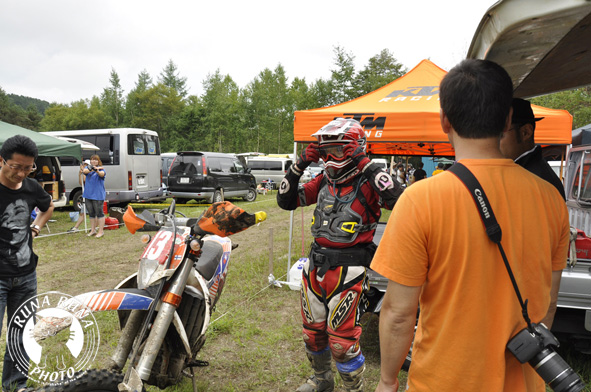 f0210380_123475.jpg