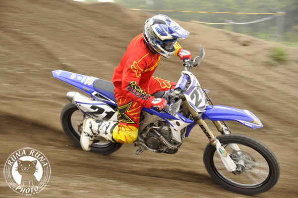 f0210380_15402091.jpg