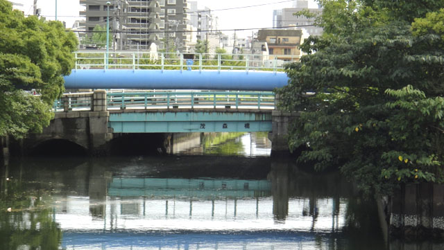 d0004301_2332125.jpg