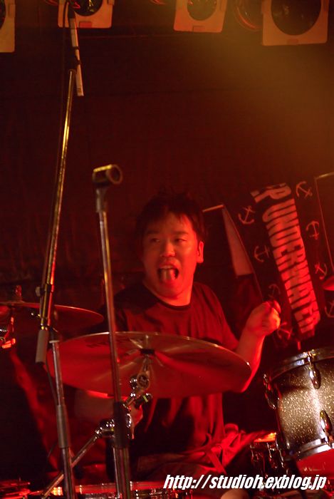 f0008102_21464589.jpg