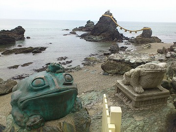 f0028132_2357545.jpg