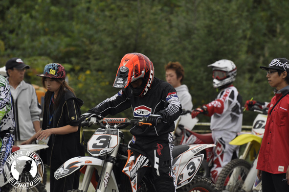 f0210380_22425461.jpg