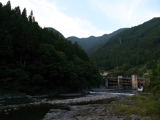 e0043700_2205112.jpg