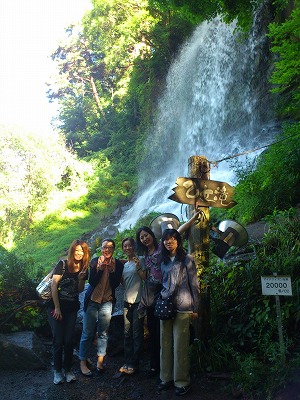 f0028132_034486.jpg