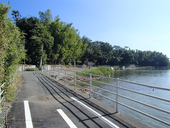 f0219810_1264337.jpg