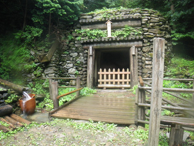 d0006512_16295472.jpg