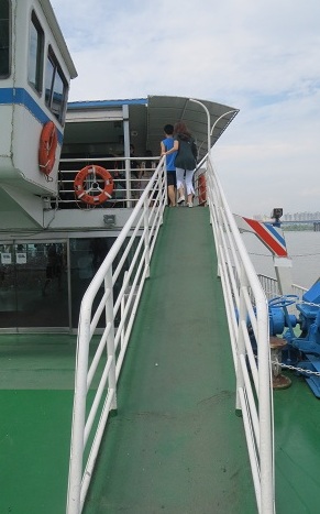 e0201021_21394242.jpg