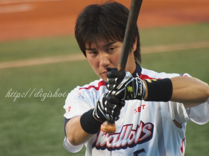 川端慎吾と怪我の試練 性格と嫁や妹を紹介 ...