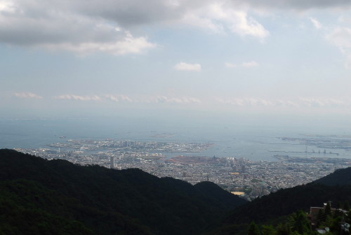 e0154682_2353119.jpg