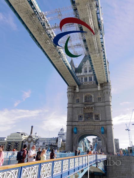 b0234690_4281100.jpg