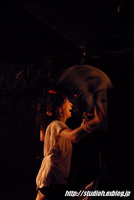 f0008102_055928.jpg