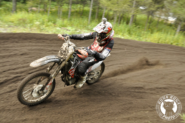 f0210380_2234851.jpg