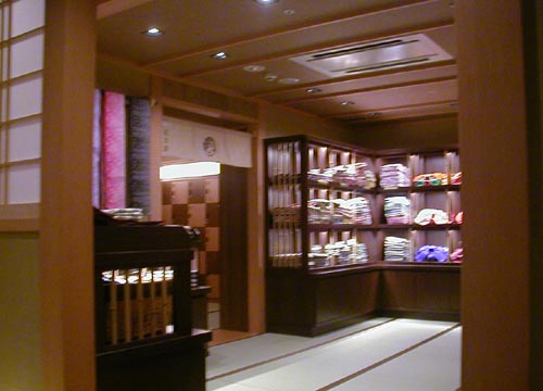 d0053294_13143.jpg