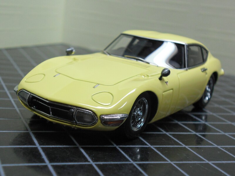 Toyota 2000GT 1969 Bellatrix Yellow : Modelcar's Junkie