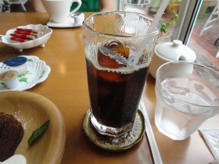 d0109373_213337.jpg