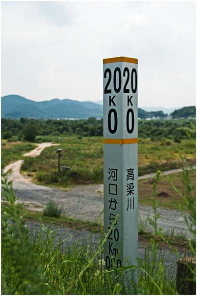 d0029829_01355.jpg