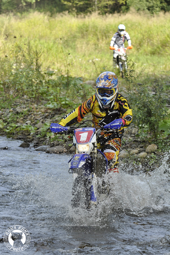 f0210380_205392.jpg