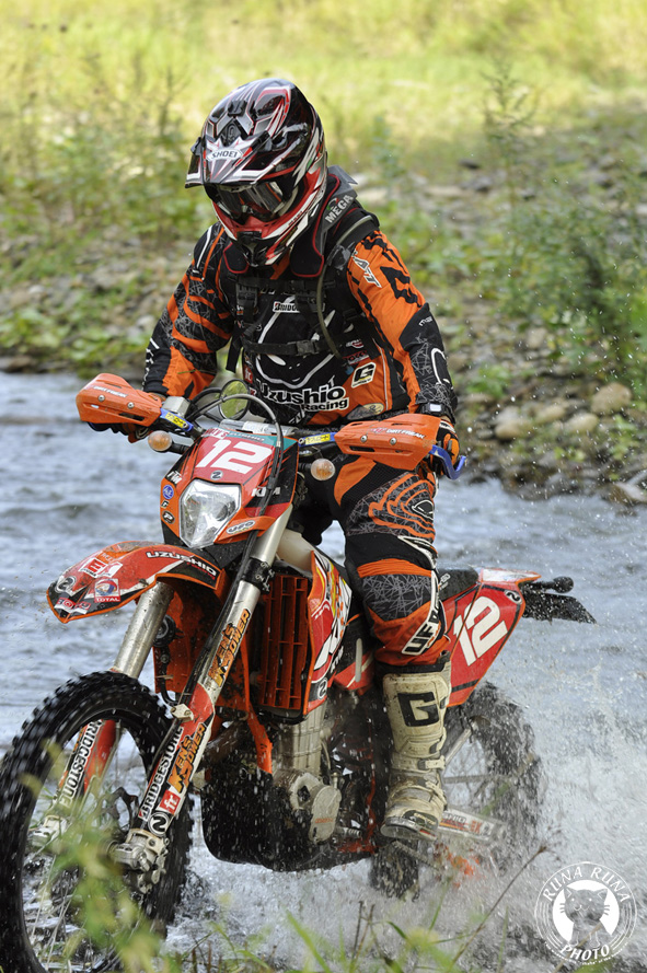 f0210380_2055356.jpg
