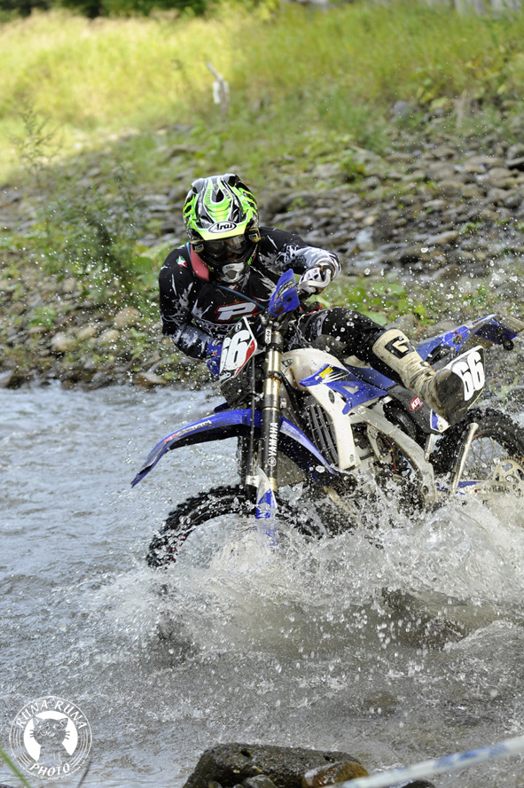 f0210380_2074621.jpg