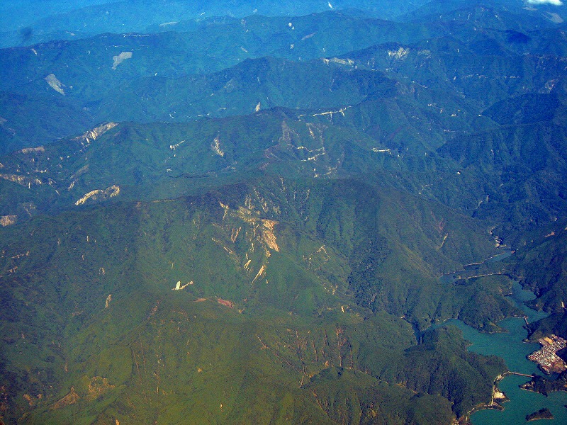 e0002820_703561.jpg