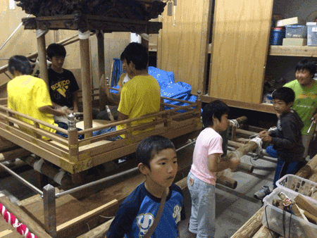 e0203037_225187.gif