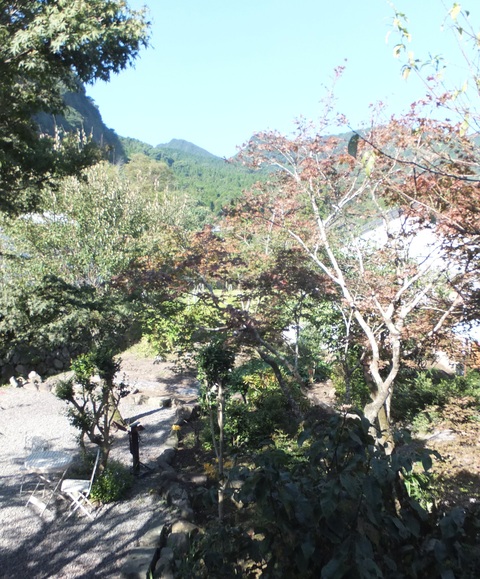 f0204110_9285175.jpg