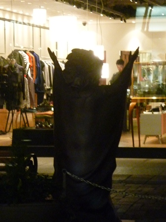 e0143470_1285620.jpg