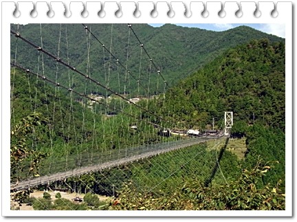 d0017632_07673.jpg