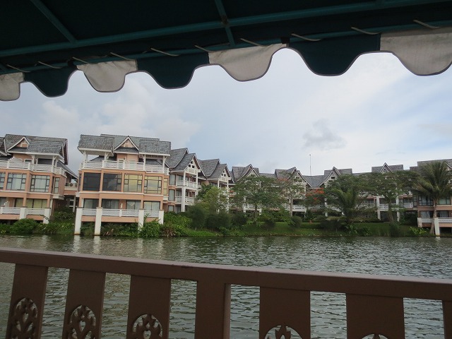 e0144986_2354152.jpg