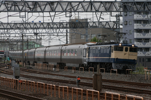 e0266612_2313062.jpg