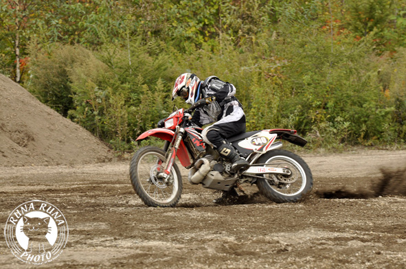 f0210380_1453374.jpg