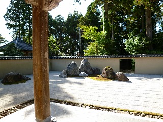 e0255748_18394.jpg
