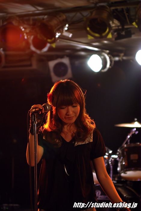 f0008102_0213989.jpg