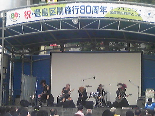 e0114270_1122096.jpg