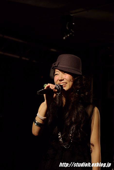 f0008102_2114515.jpg