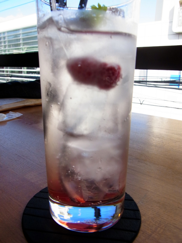 e0083517_0222213.jpg