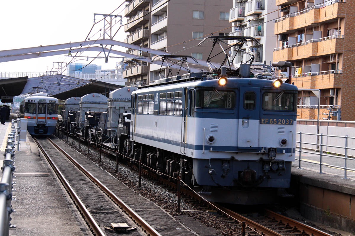 a0082347_22332099.jpg