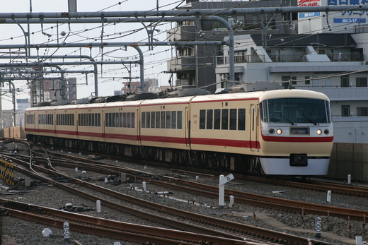 e0266612_2391947.jpg