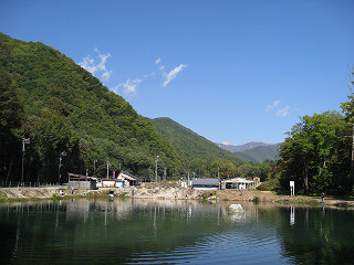 f0065341_1573030.jpg
