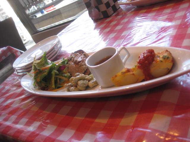 e0166032_2235112.jpg
