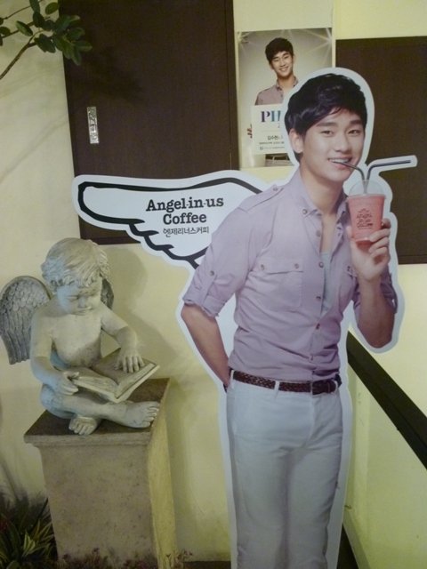 f0201054_231745100.jpg
