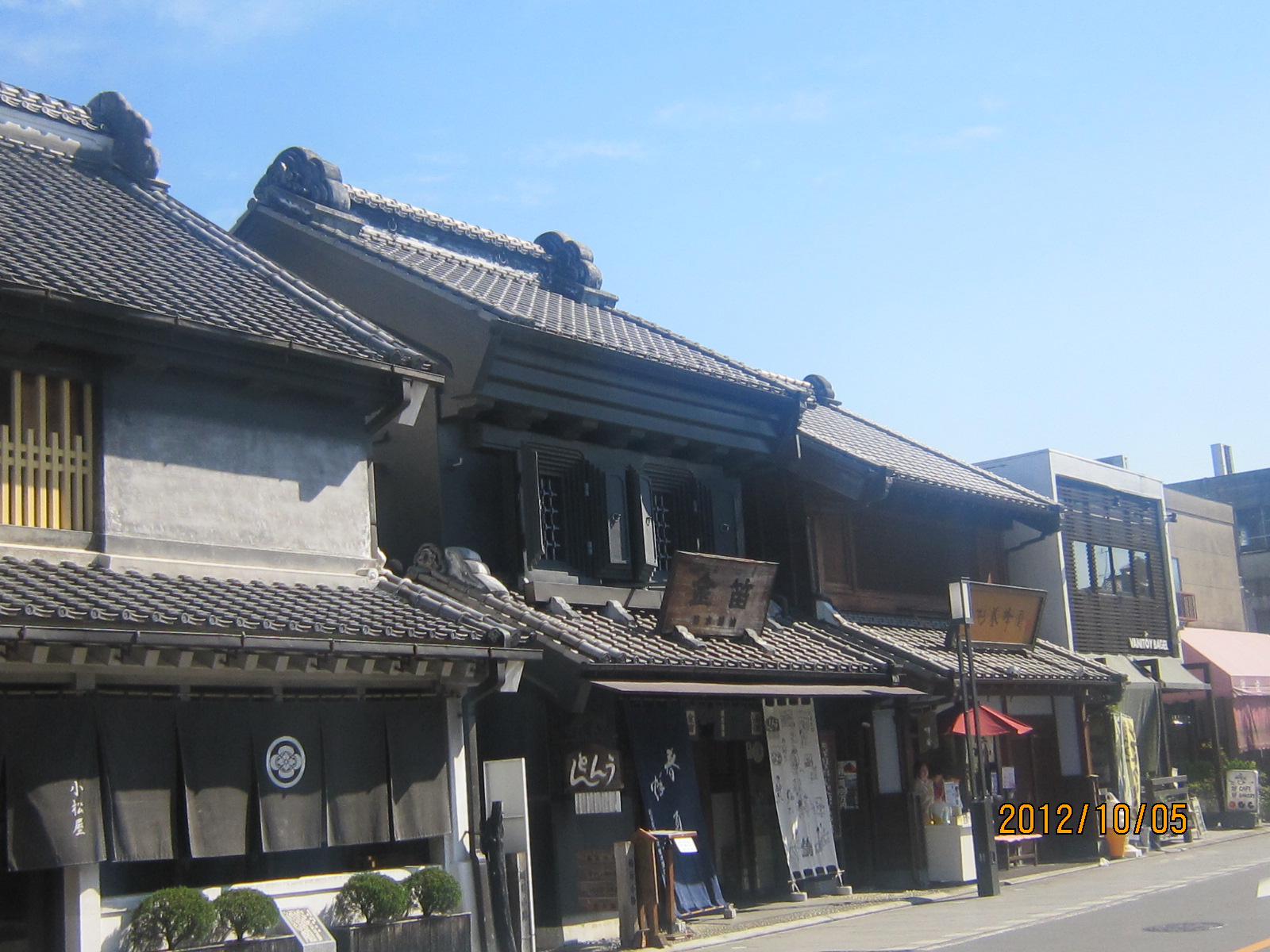 d0162225_1019135.jpg